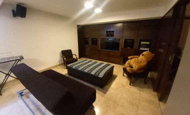 Venta Casa 5 amb.  jardín cochera Quilmes centro