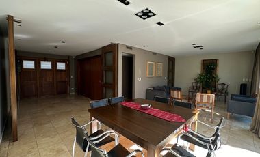 Venta Casa 5 amb.  jardín cochera Quilmes centro