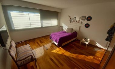 Venta Casa 5 amb.  jardín cochera Quilmes centro
