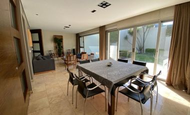 Venta Casa 5 amb.  jardín cochera Quilmes centro