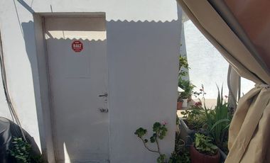 VENTA CASA 2 DORMITORIOS PATIO QUINCHO