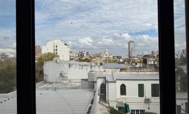 VENTA DE PISO SOBRE BOULEVARD GALVEZ 2013