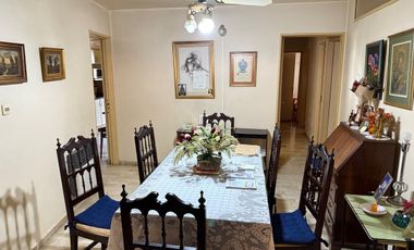 VENTA DE PISO SOBRE BOULEVARD GALVEZ 2013