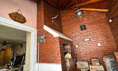 Casa 2/3 Dorm-Pileta-Cochera barrio Sur