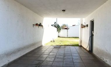 ALQUILA DUPLEX ARGÜELLO 3 DORM