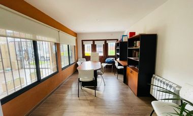 CASA EN VENTA OLMOS - 3 dorm + pileta + cochera