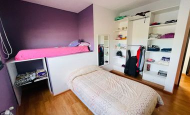 CASA EN VENTA OLMOS - 3 dorm + pileta + cochera