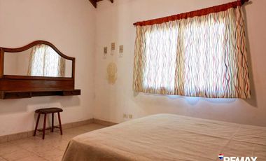 CASA VENTA VALERIA DEL MAR EN ESQUINA