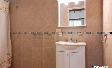 CASA VENTA VALERIA DEL MAR EN ESQUINA