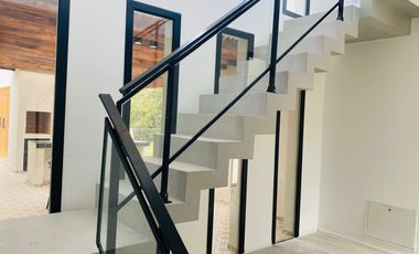 Venta casa 5ambientes gas natural Costa Esmeralda