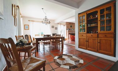 Venta Importante Casa en Carilo