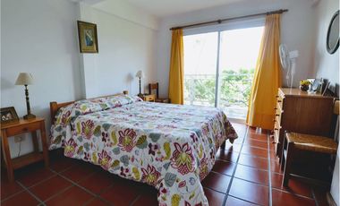 Venta Importante Casa en Carilo