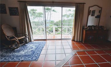 Venta Importante Casa en Carilo