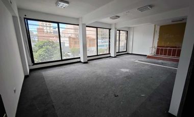 ALQUILER COMERCIAL FRENTE A CALLE MICROCENTRO NQN