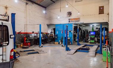 VENTA LOCAL COMERCIAL PLOTTIER