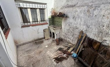 PH 2 AMBIENTES EN VENTA VILLA DOMINICO CON PATIO