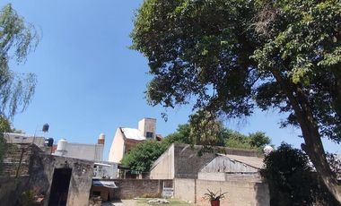 venta casa amplio parque cuatro ambientes moreno