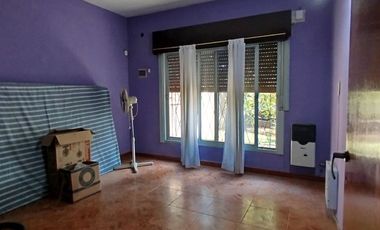 venta casa amplio parque cuatro ambientes moreno