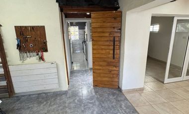 VENTA CASA DOS DORMITORIOS -  BARRIO NORTE