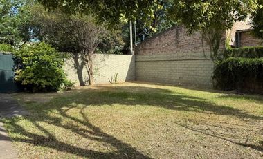 VENTA CASA A REACONDICIONAR ZONA OESTE