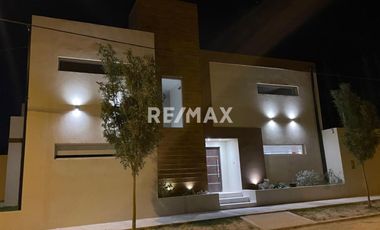 ALQUILER CASA EX ZONA PEAJE - CENTENARIO