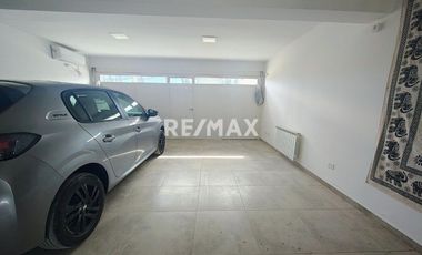 ALQUILER CASA EX ZONA PEAJE - CENTENARIO