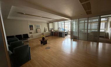 ALQUILER OFICINA MICROCENTRO CON 2 COCHERAS