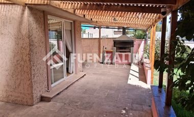 Casa en Arriendo en PINARES