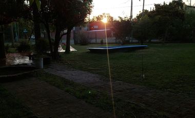 Casa Quinta en Esquina Villa del plata Norte