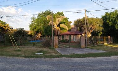 Casa Quinta en Esquina Villa del plata Norte
