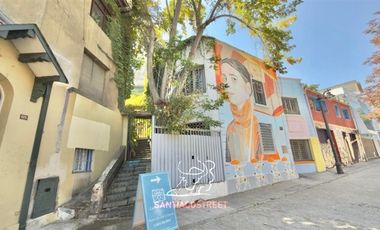 Casa en Venta en AL COSTADO DE LA CHASCONA DE PABLO NERUDA