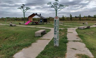 Casa en Barrio Las Fincas Ibarlucea. A terminar