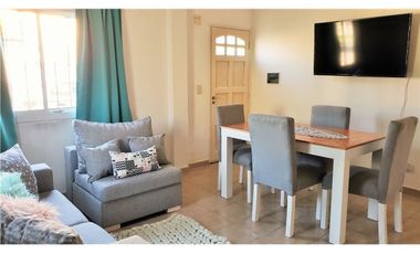 Depto 2 amb c/cochera o patio en PB. Apto crédito.