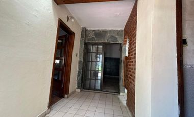 VENTA DE PH EN R. DE ESCALADA CON PATIO