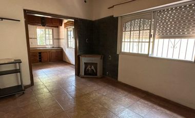 VENTA DE PH EN R. DE ESCALADA CON PATIO