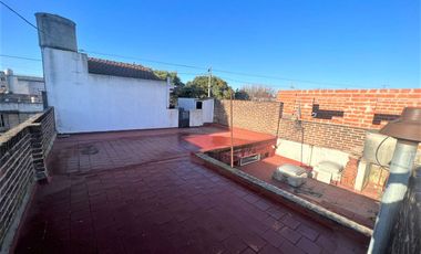 VENTA DE PH EN R. DE ESCALADA CON PATIO