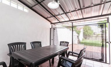 CASA BURZACO 5 AMB PILETA Y PARQUE (C/PLANOS)