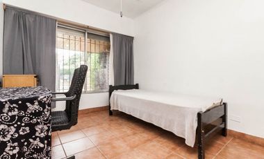 CASA BURZACO 5 AMB PILETA Y PARQUE (C/PLANOS)