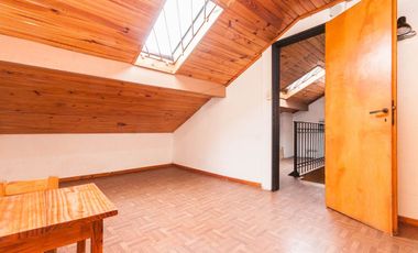 CASA BURZACO 5 AMB PILETA Y PARQUE (C/PLANOS)