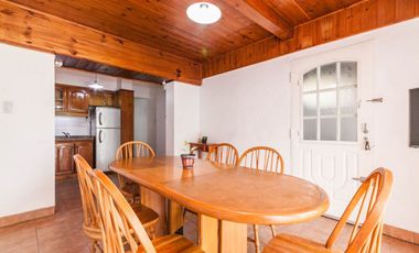 CASA BURZACO 5 AMB PILETA Y PARQUE (C/PLANOS)