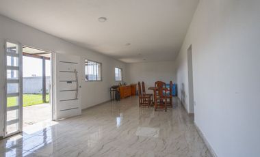 VENTA casa de dos dorm a estrenar en ibarlucea