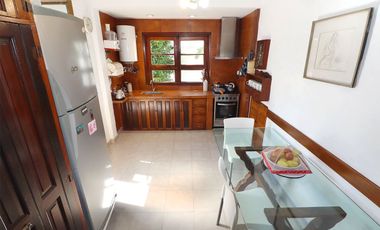 ESPECTACULAR CASA CON QUINCHO Y PILETA EN MORENO