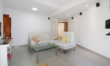 ESPECTACULAR CASA CON QUINCHO Y PILETA EN MORENO