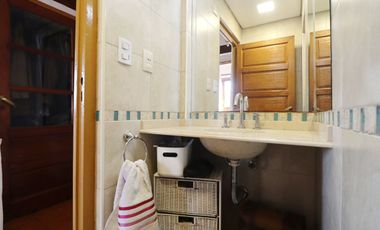 ESPECTACULAR CASA CON QUINCHO Y PILETA EN MORENO