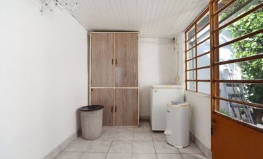 ESPECTACULAR CASA CON QUINCHO Y PILETA EN MORENO