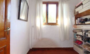 ESPECTACULAR CASA CON QUINCHO Y PILETA EN MORENO