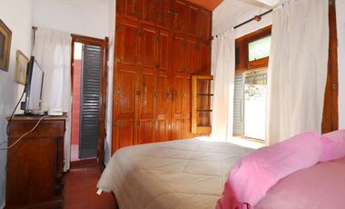 ESPECTACULAR CASA CON QUINCHO Y PILETA EN MORENO