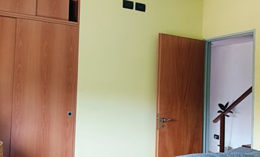 Venta Casa 7 ambientes con pileta en Tapiales