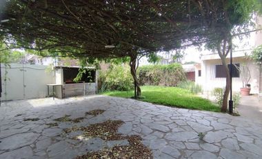 VENTA CASA 3 AMB COCH JARDIN VILLA ADELINA