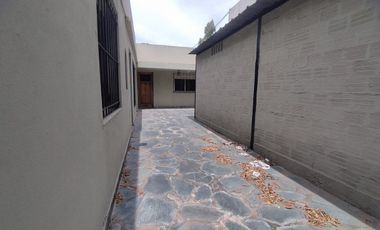 VENTA CASA 3 AMB COCH JARDIN VILLA ADELINA